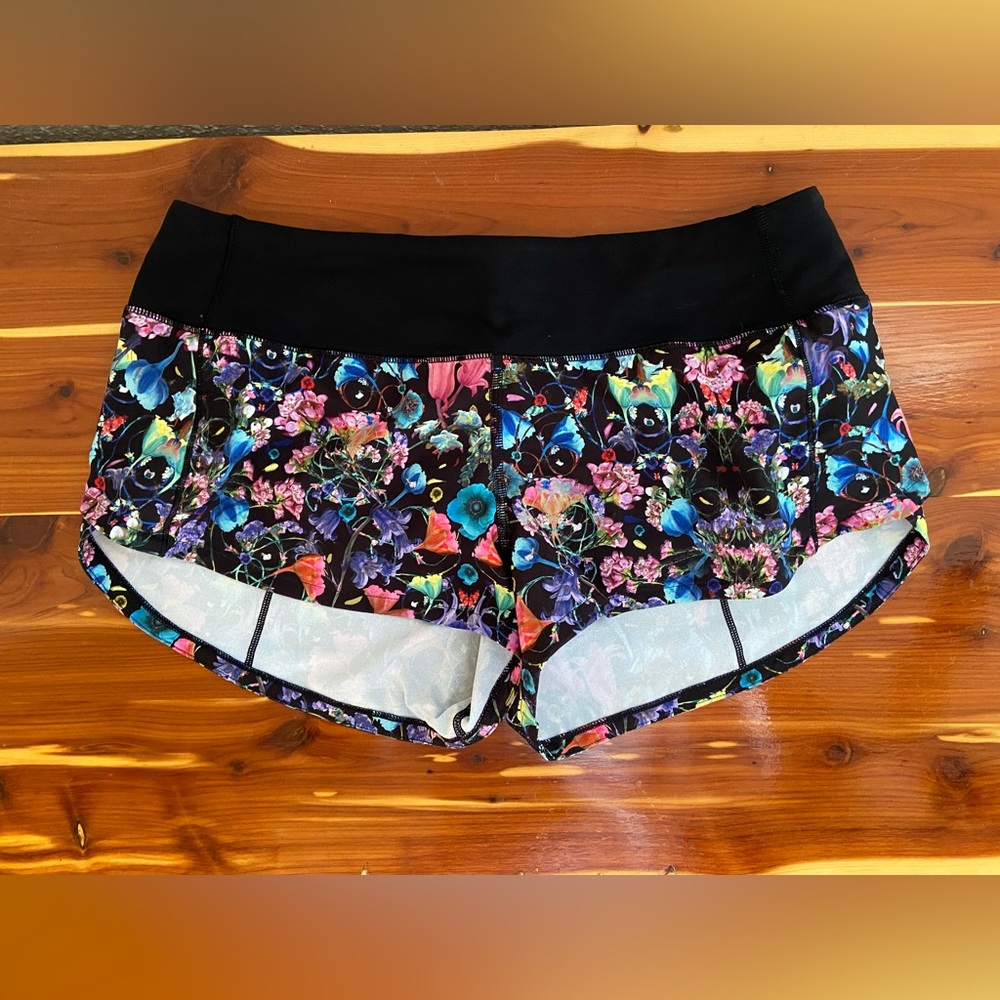 LULULEMON SPEED UP SHORTS LR - Picture 4 of 8